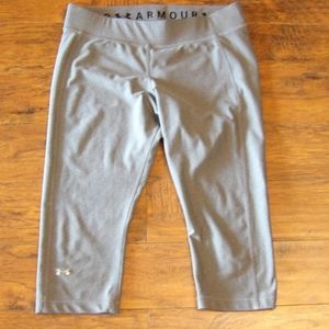 Under Armour light grey leggins